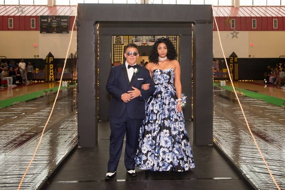 Grand March Couples (Prom 2019)