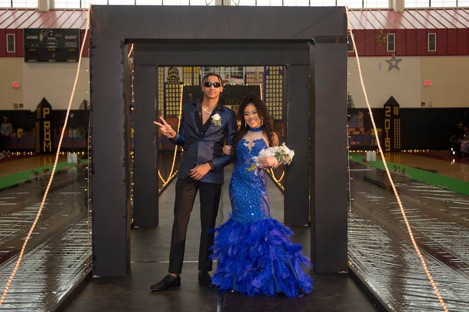 Grand March Couples (Prom 2019)