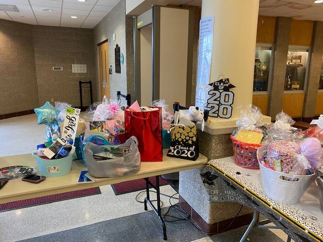 2020 Senior Baskets